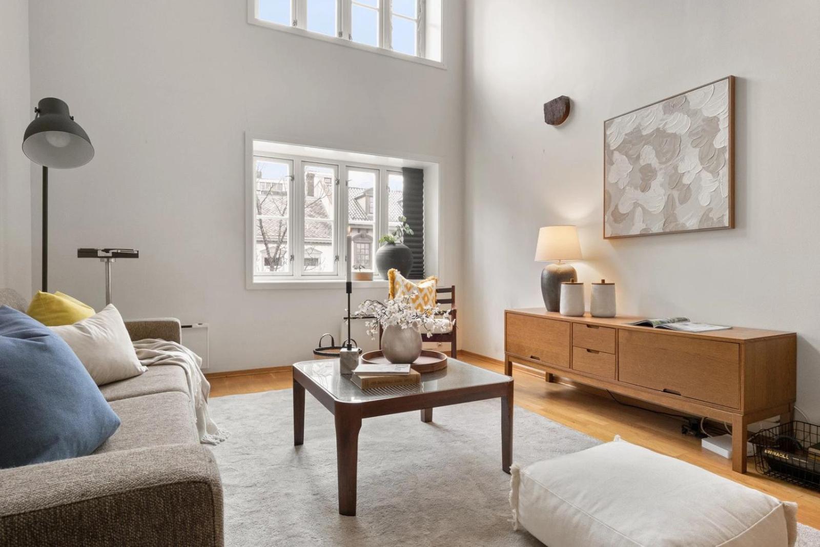 Charming Loft, High Ceiling !modern & Central, Free Private Parking 7 Min Walking ! * Trondheim